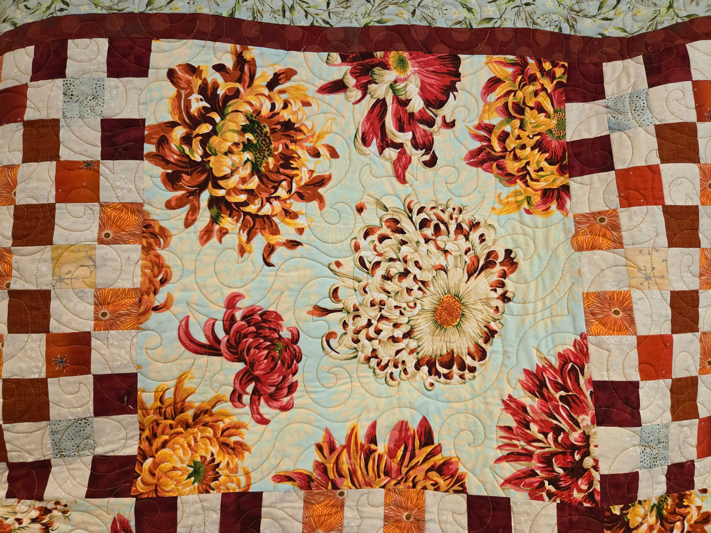 Close up of a mum block.