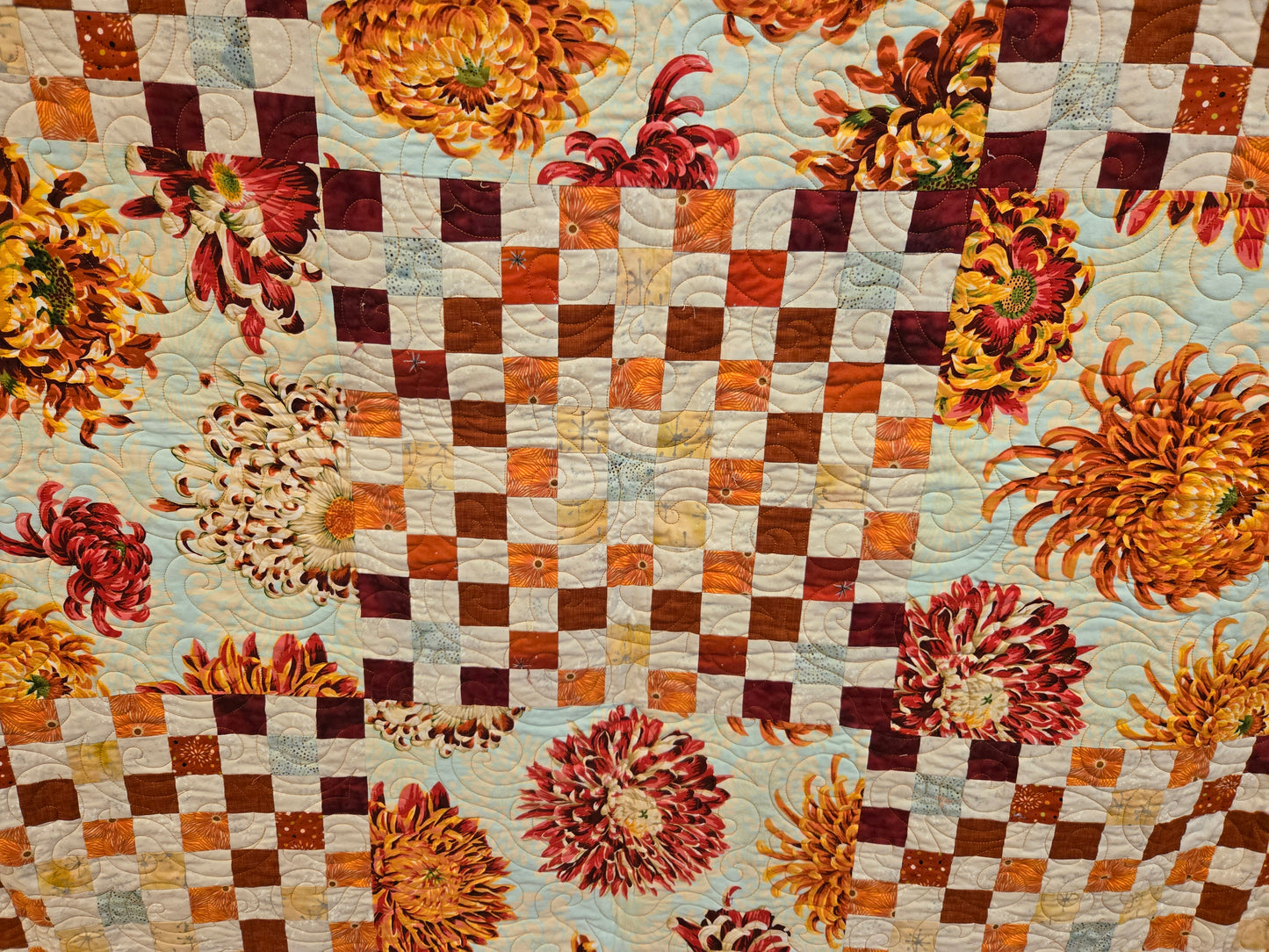 Close up of pieced block. They're all the same.